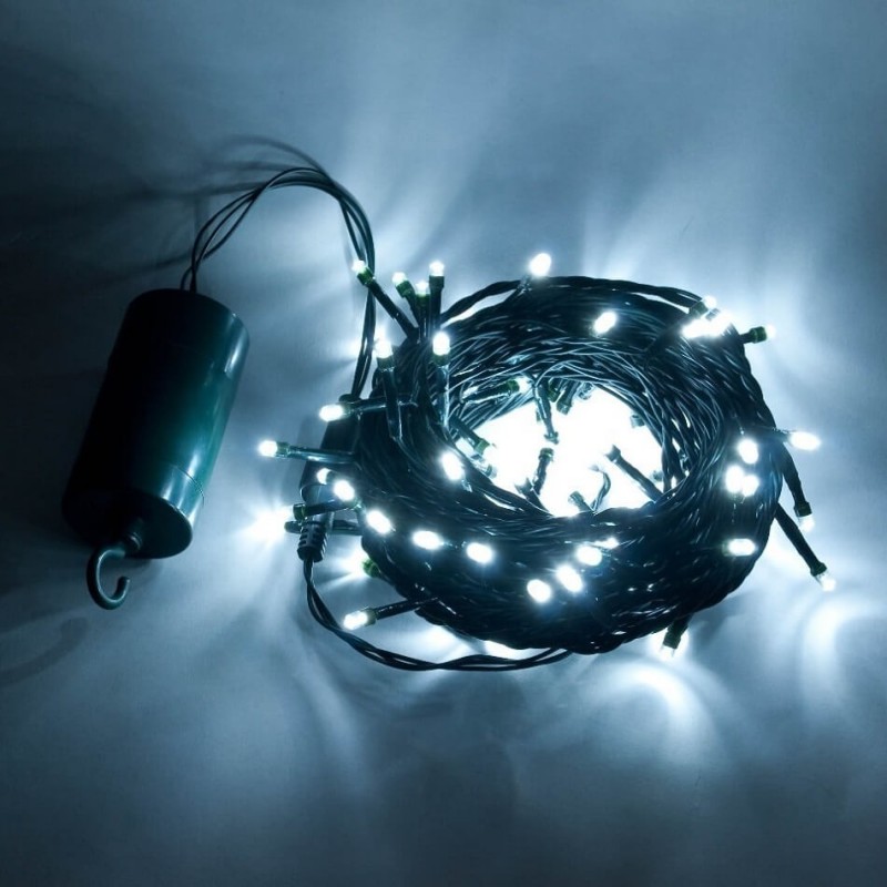 Šviečianti LED girlianda su baterijomis (šaltai baltos spalvos)