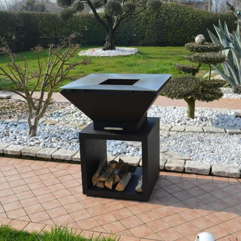 Malkinė kepsninė BBQ TOWER OVENEAT su malkų laikymo vieta