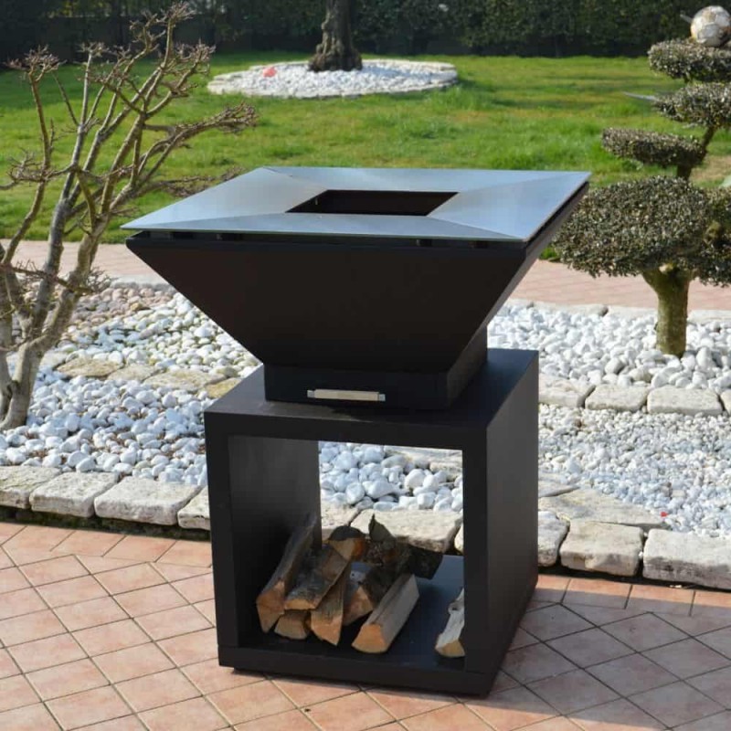 Malkinė kepsninė BBQ TOWER OVENEAT su malkų laikymo vieta