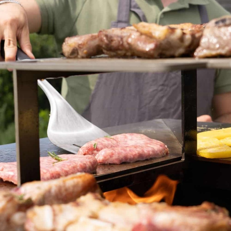 Malkinė kepsninė BBQ COMBO OVENEAT su malkų laikymo vieta