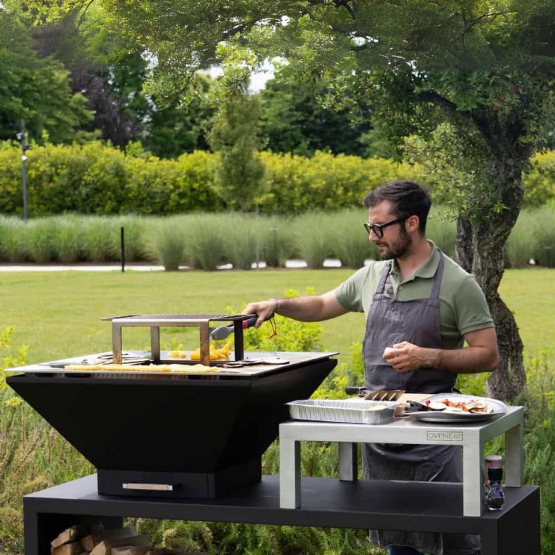 Malkinė kepsninė BBQ COMBO OVENEAT su malkų laikymo vieta